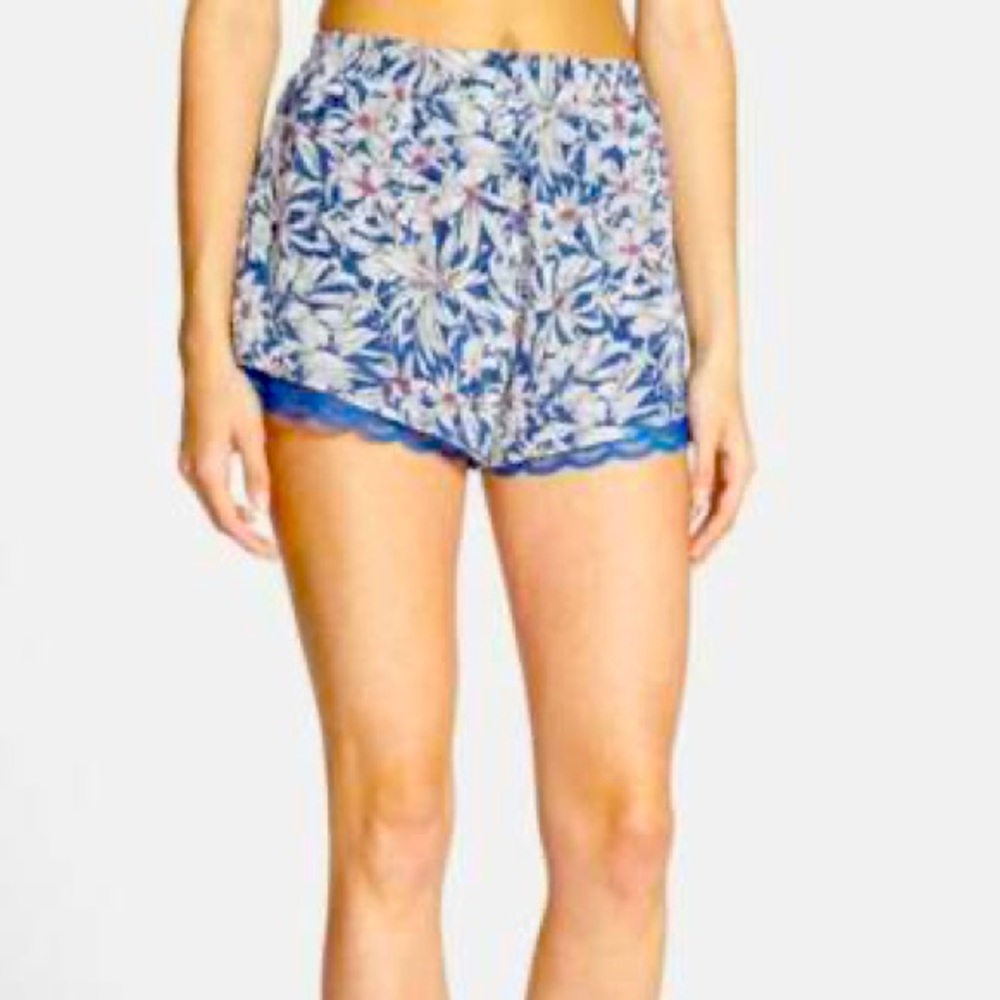 Floral Flowy Shorts